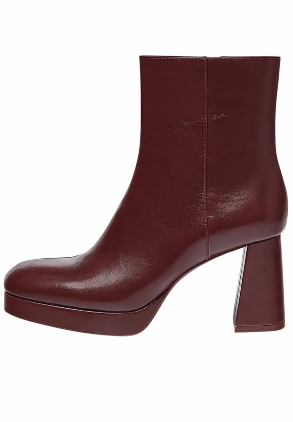PULL & BEAR Boots À Talons – Dark Red 1