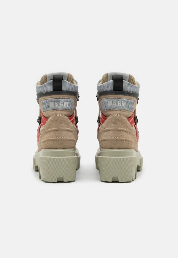 MSGM Hiking Boots – Bottines À Lacets – Ecru/Red 5