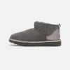 Ugg Classic Ultra Mini Shine – Boots À Talons – Charcoal 25