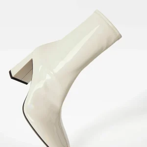 BERSHKA Patent Style Fitted – Boots À Talons – Off-White 19