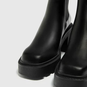 PULL & BEAR Absatz – Boots À Talons – Black 15