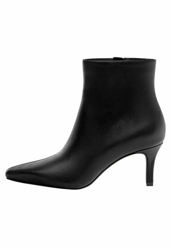 PULL & BEAR With Pointed Toe – Boots À Talons – Black 3