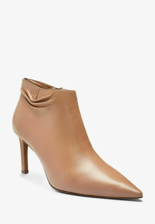 Next Signature Standard – Boots À Talons – Camel 3