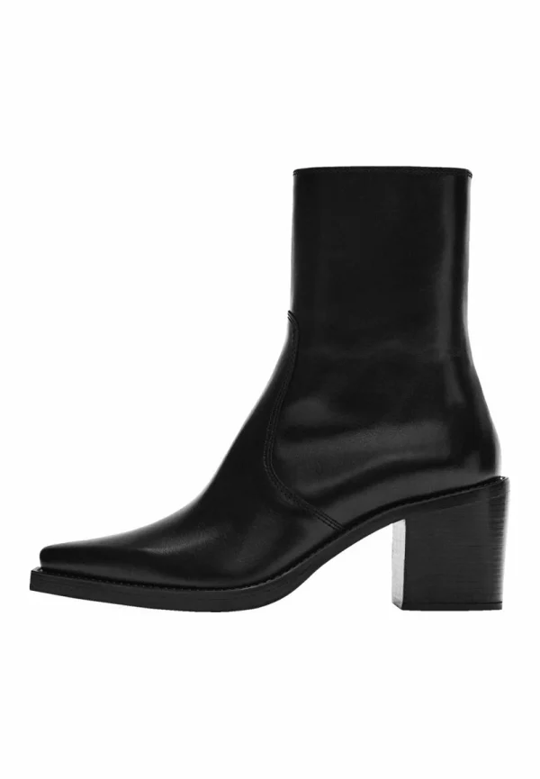 Massimo Dutti Boots À Talons – Black 1