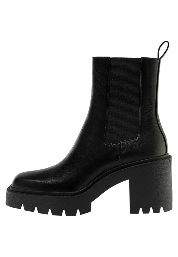 PULL & BEAR Absatz – Boots À Talons – Black 1