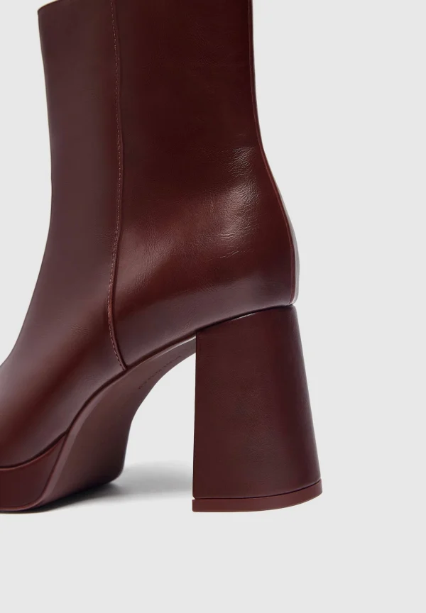 PULL & BEAR Boots À Talons – Dark Red 4