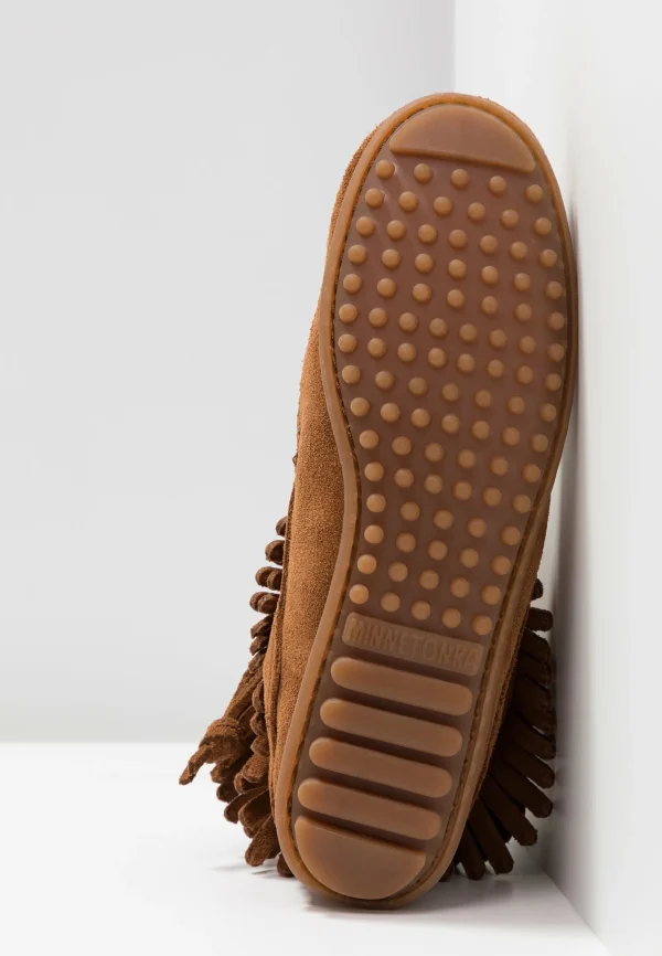 Minnetonka Double Fringe Side Zip – Boots À Talons – Brown 8
