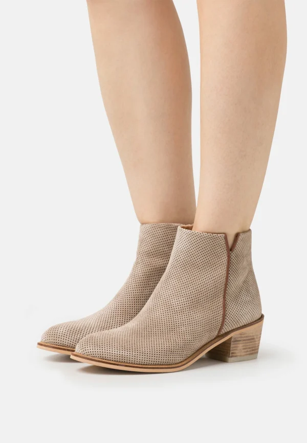 Alpe Nelly – Boots À Talons – Dessert 1