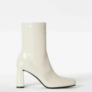 BERSHKA Patent Style Fitted – Boots À Talons – Off-White 15