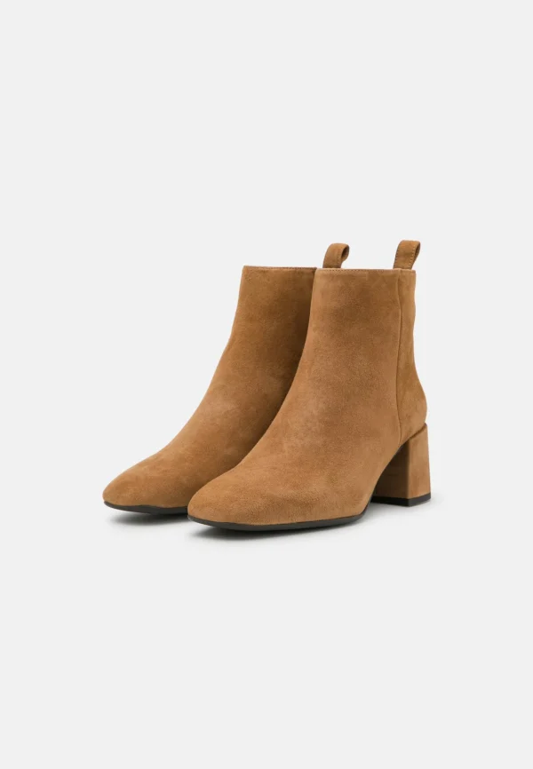 Unisa Madness – Boots À Talons – Dark Camel 4