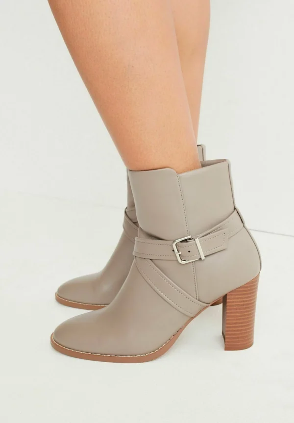 Next Forever Comfort Buckle Detail Standard – Boots À Talons – Grey 1