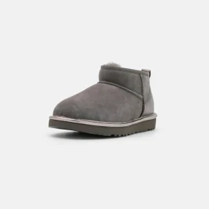 Ugg Classic Ultra Mini Shine – Boots À Talons – Charcoal 9
