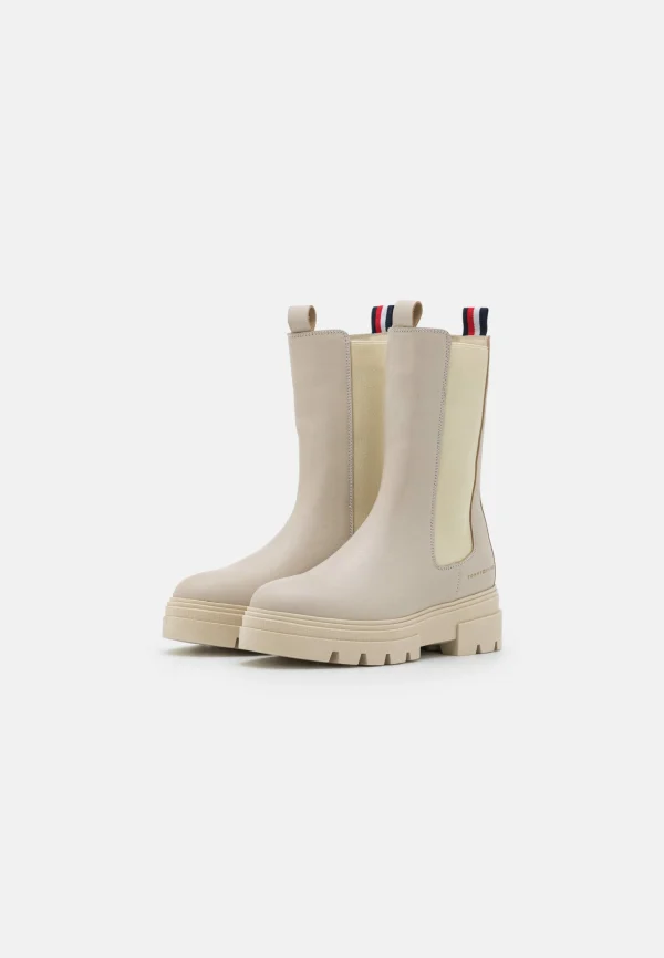 Tommy Hilfiger Monochromatic – Boots À Talons – Classic Beige 4